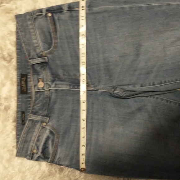 Talbots woman's size 6 boyfriend straight leg jeans - Picture 4 of 9